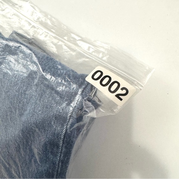 Abercrombie & Fitch The Kick Flare Ultra High Rise Crop Blue Denim Jeans 25/0s - Picture 11 of 11